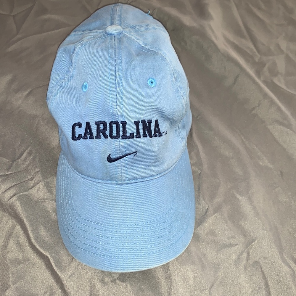Nike Carolina hat